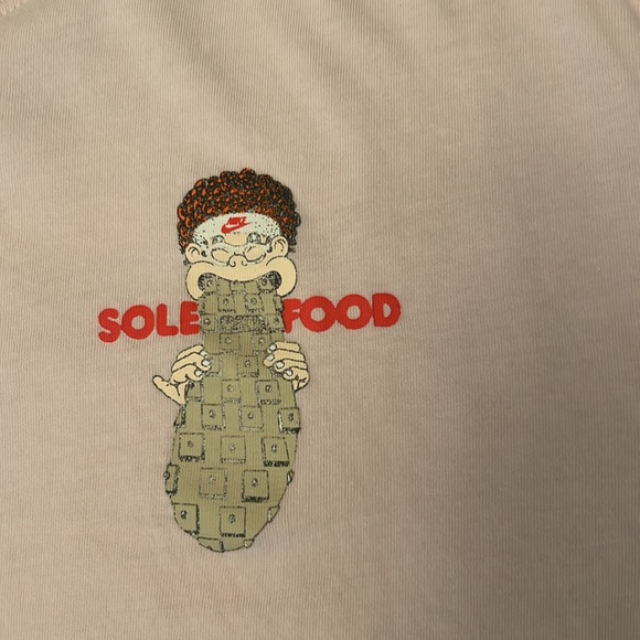 Nike Sole Food Men’s Large T-Shirt w/ Back Graphic - Picture 2 of 6